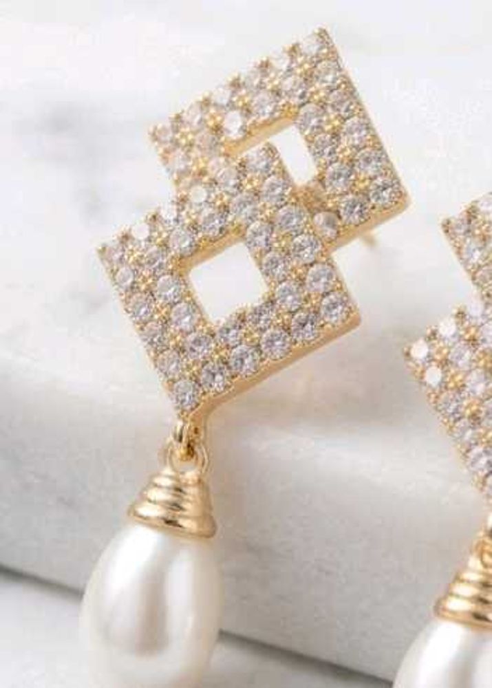 Dazzling Geometric Pearl Drop Earrings