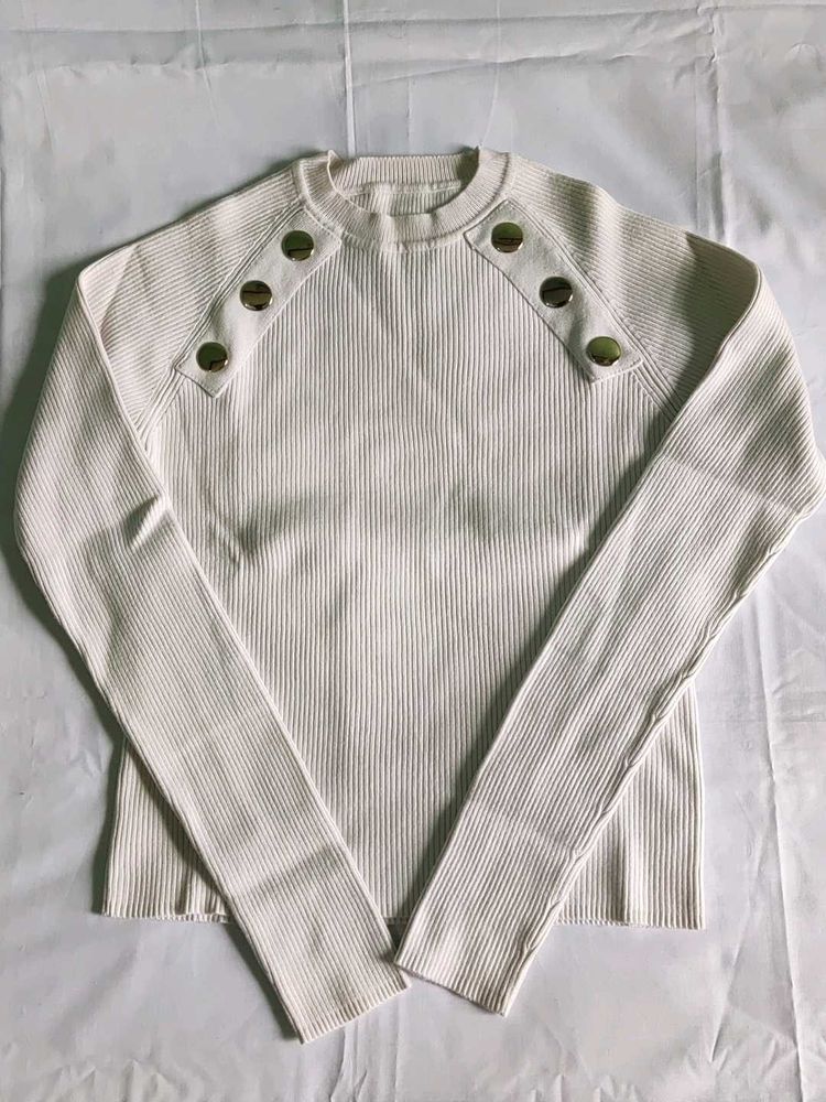 Winter woolen Top/Sweater with Gold Buttons