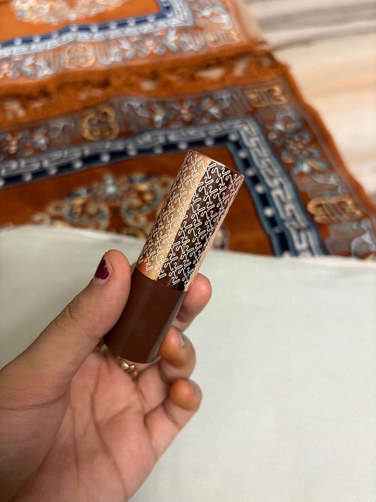 Rich Brown Matte Lipstick
