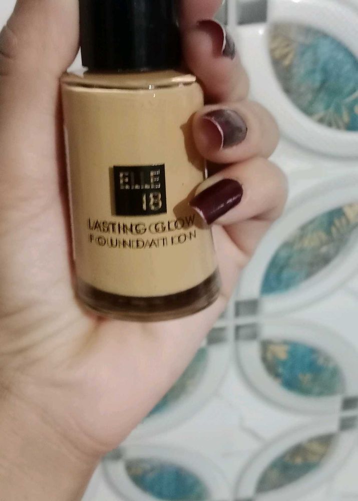 elle 18 foundation