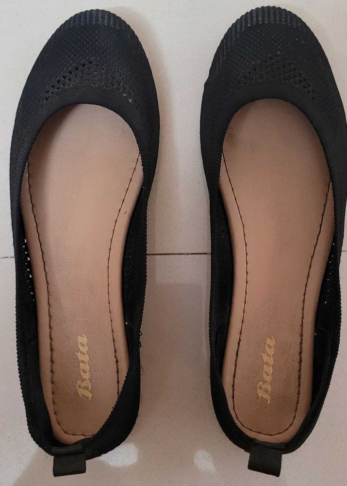Bata Black Ballet Flats