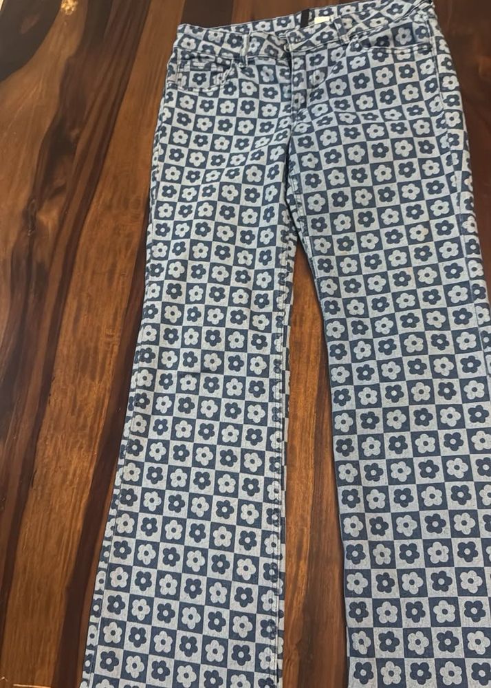 Retro Flower Print Flare Jeans