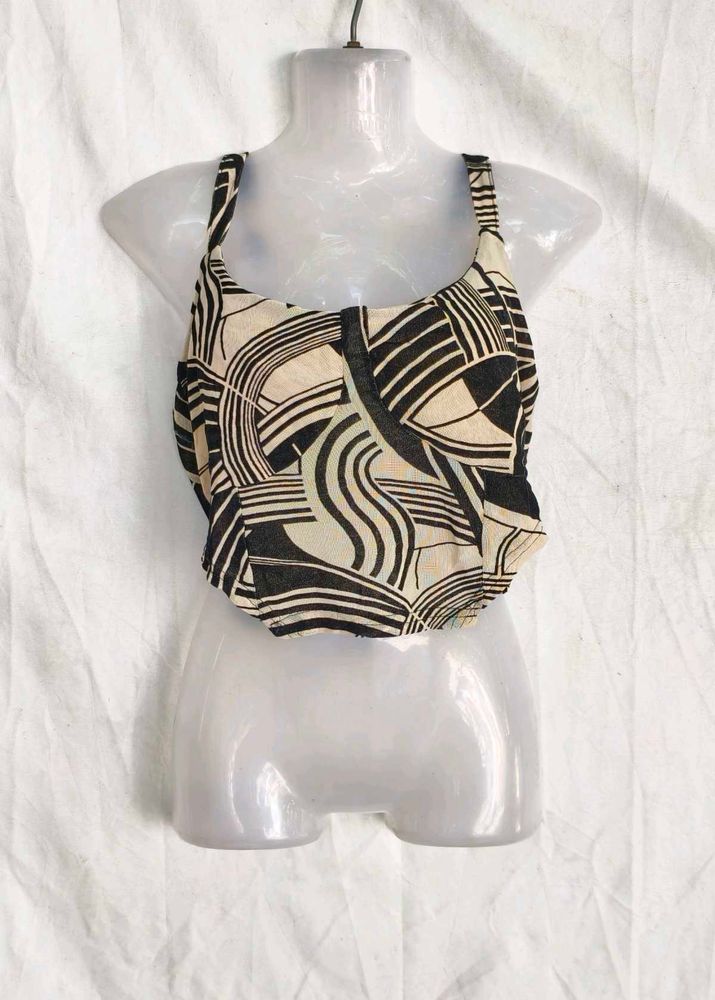 435. Stylish Abstract Print Crop Top