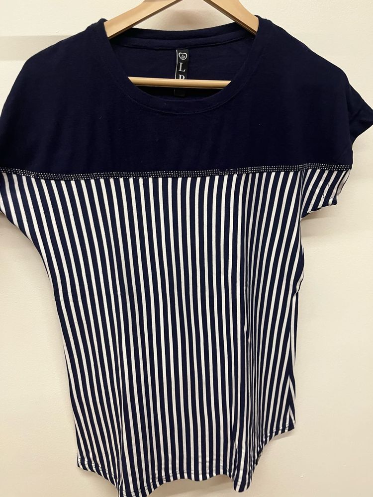 Navy Blue Top With Which Lines Near Neck