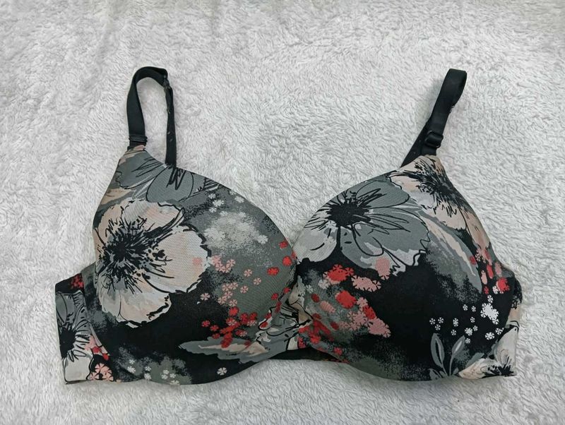 Floral Print 32🇦🇮 pedded Bra