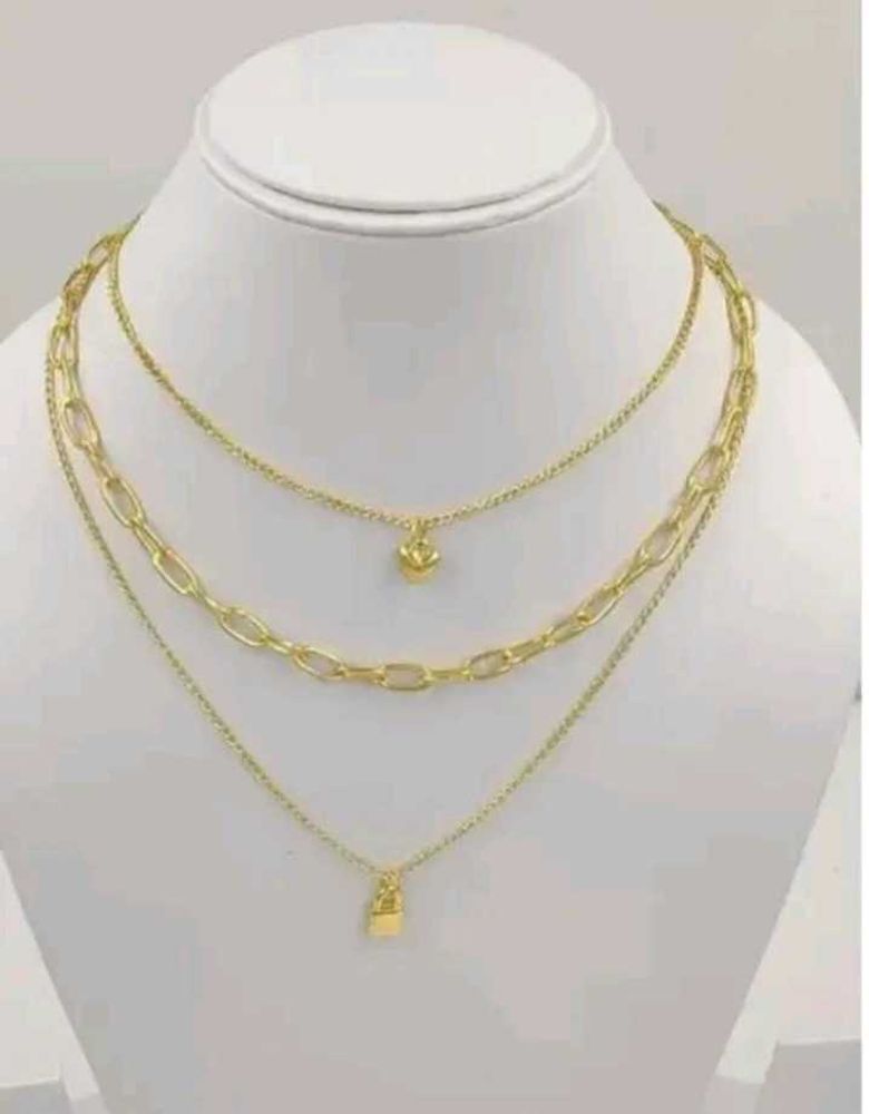 Chic Layered Gold Tone Necklace