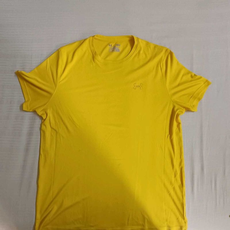 🔵Under Armour T-Shirt  | 44” Chest