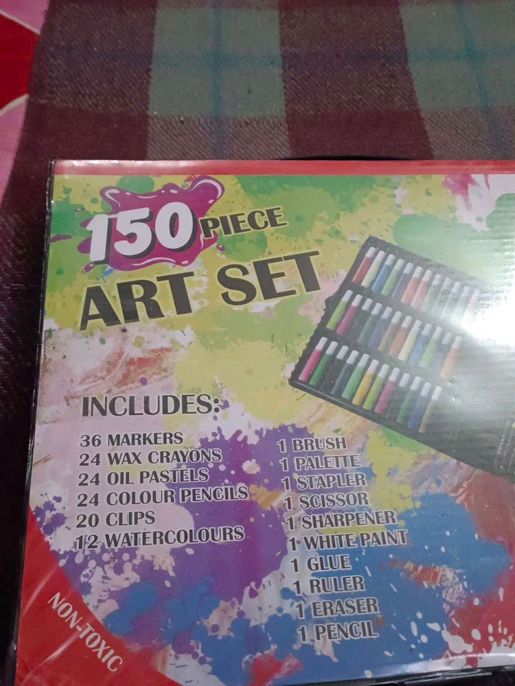 150 Piece Art Set