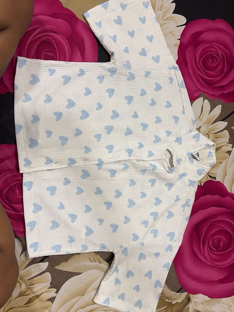 Cute Heart Print White Top