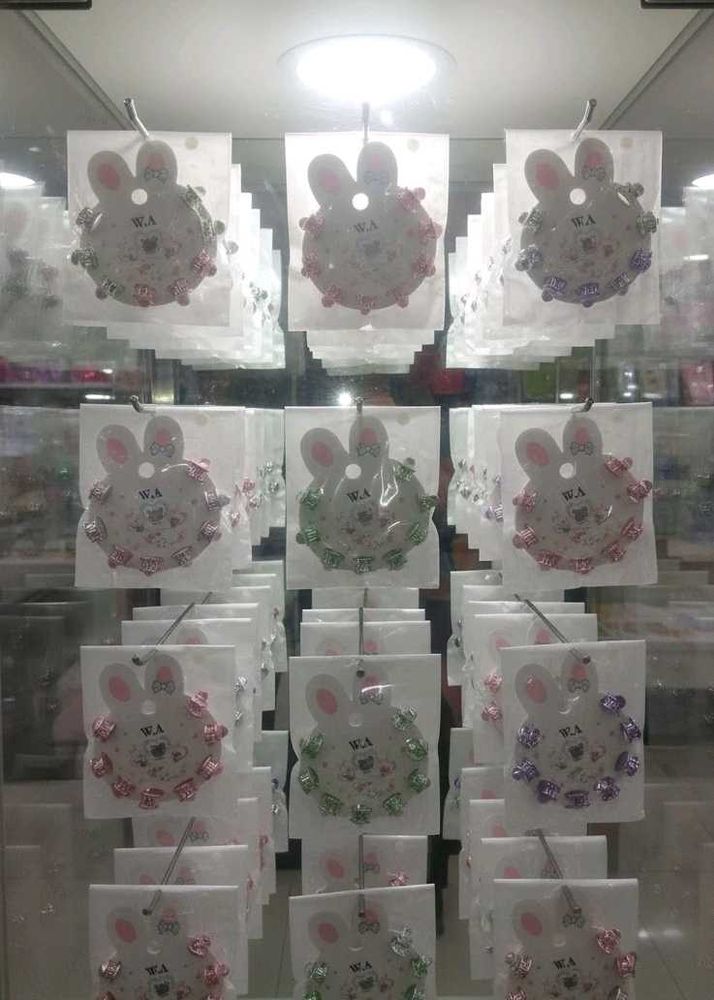 Adorable 2 Pcket Difrent Charms for Kids