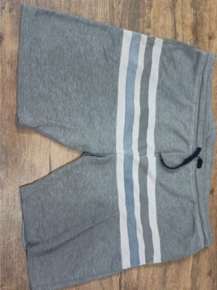 Men's Grey Striped Athletic Shorts