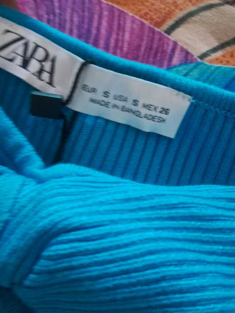 Zara Ribbed Blue Top