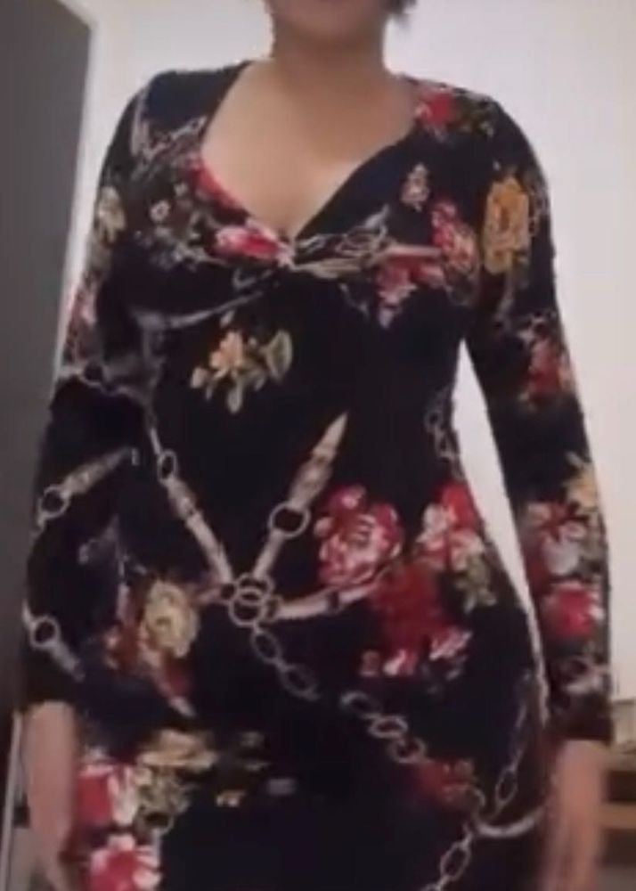 Floral Print Twisted Neck Dress