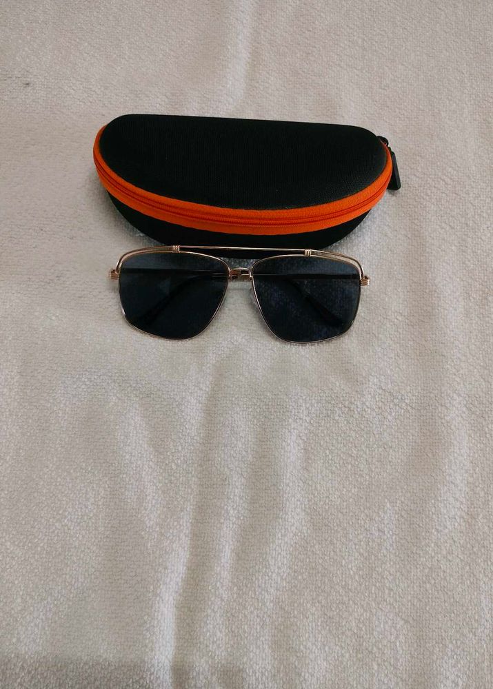 Mens sunglass imported.