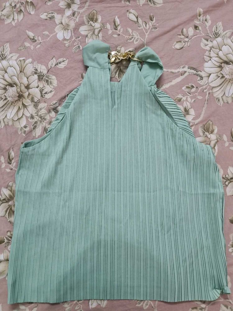 Vero Moda Mint Green Pleated Top