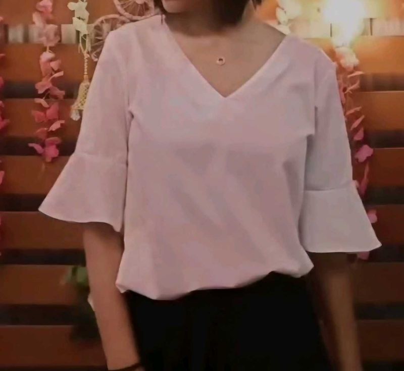 Chic Bell Sleeve V-Neck Top