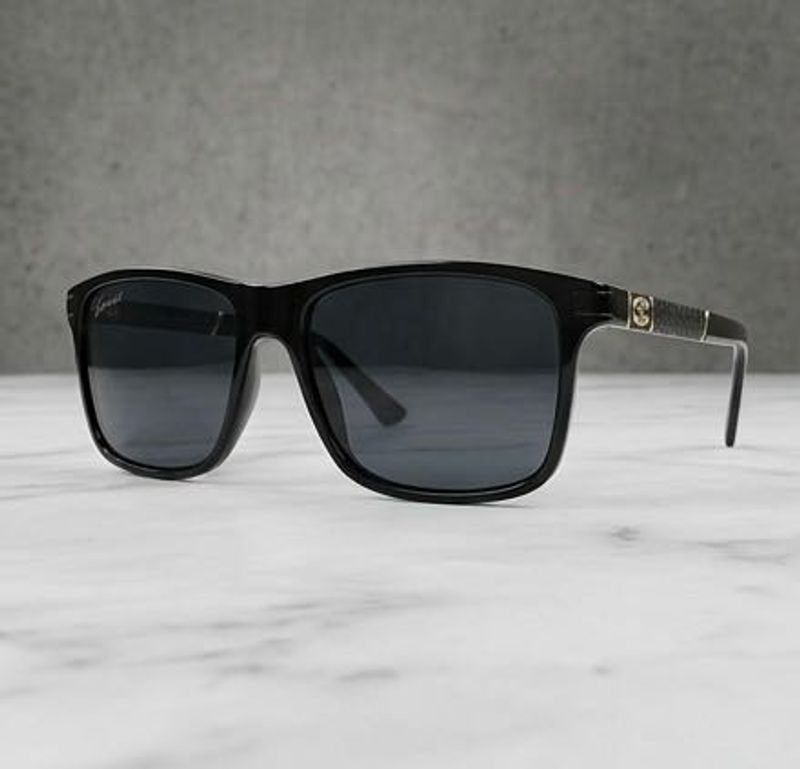 Gucci unisex black shades(Free delivery)