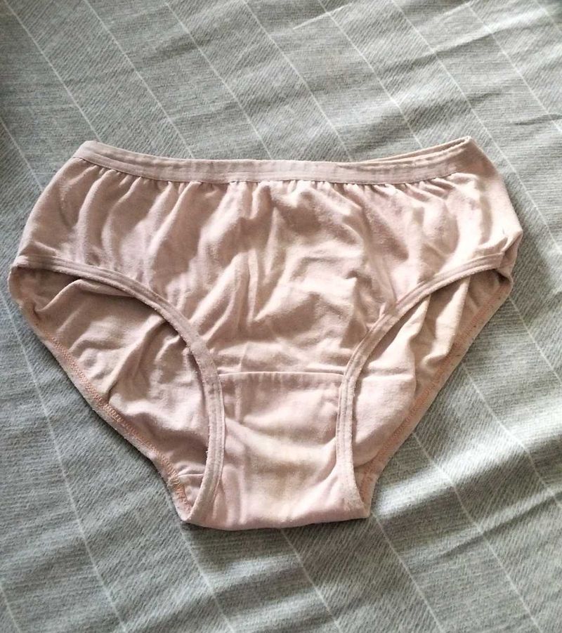 Comfortable Women's Briefs
