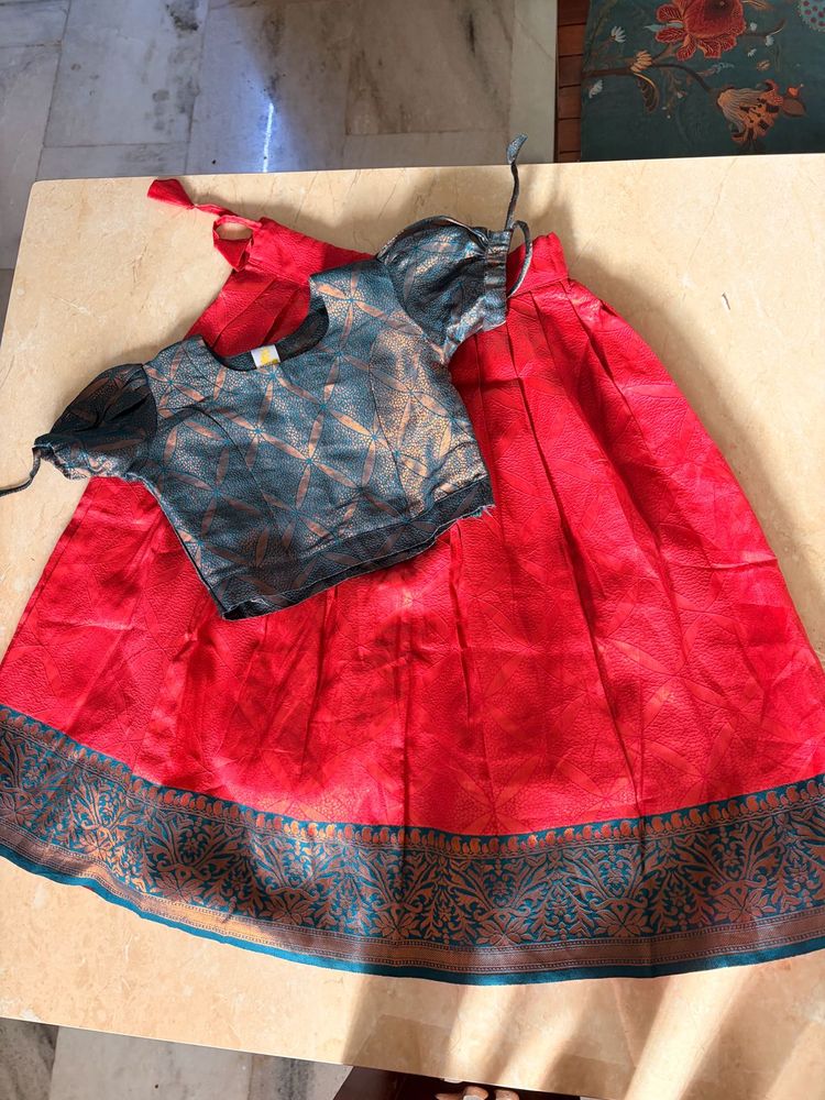 amazing Skirt and Top Set 4-7 years