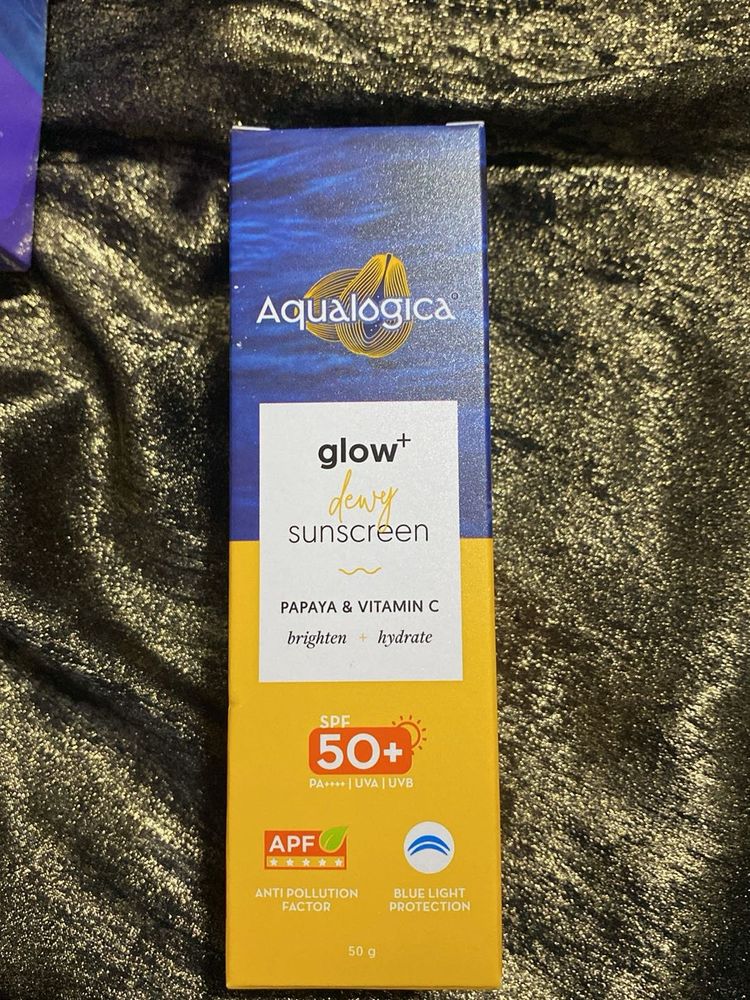 Aqualogica Glow+ Dewy Sunscreen