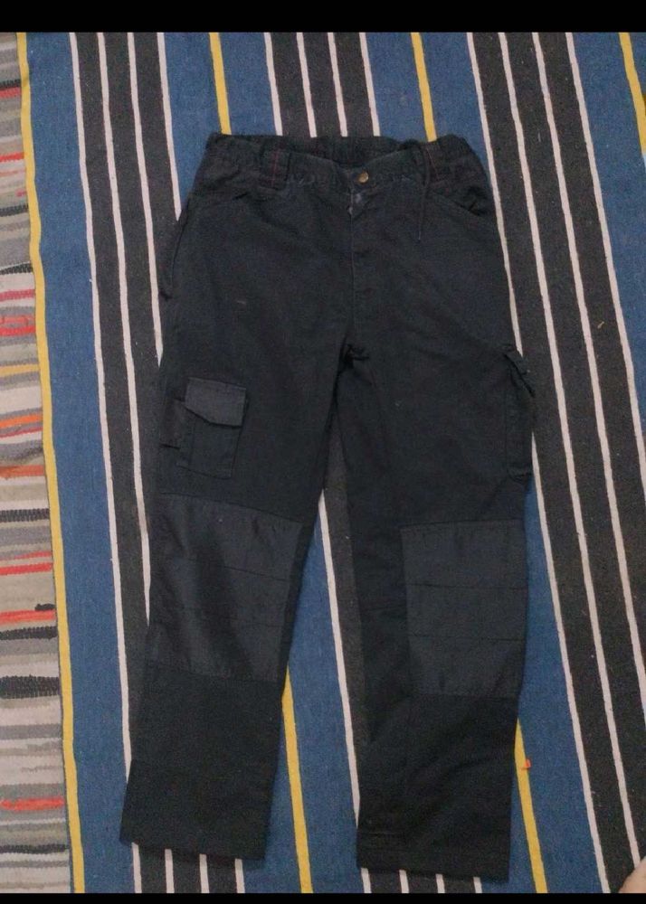 RIDING Men's Black Cargo Pants