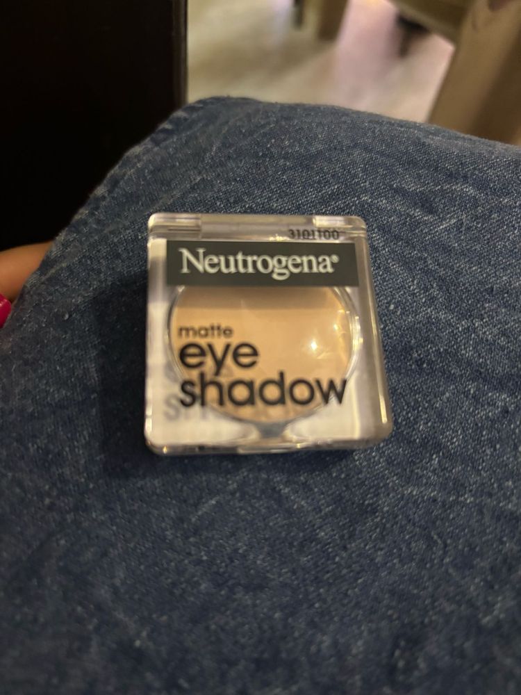 Neutrogena Matte Eye Shadow