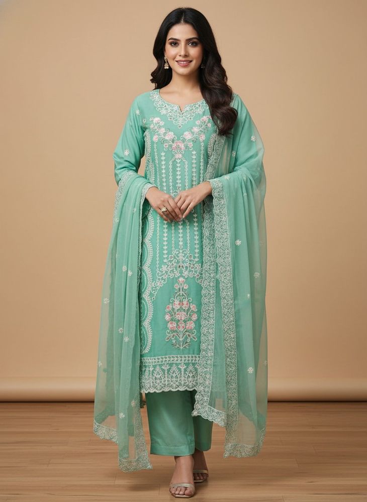 pakistani  embroidery work kurta set