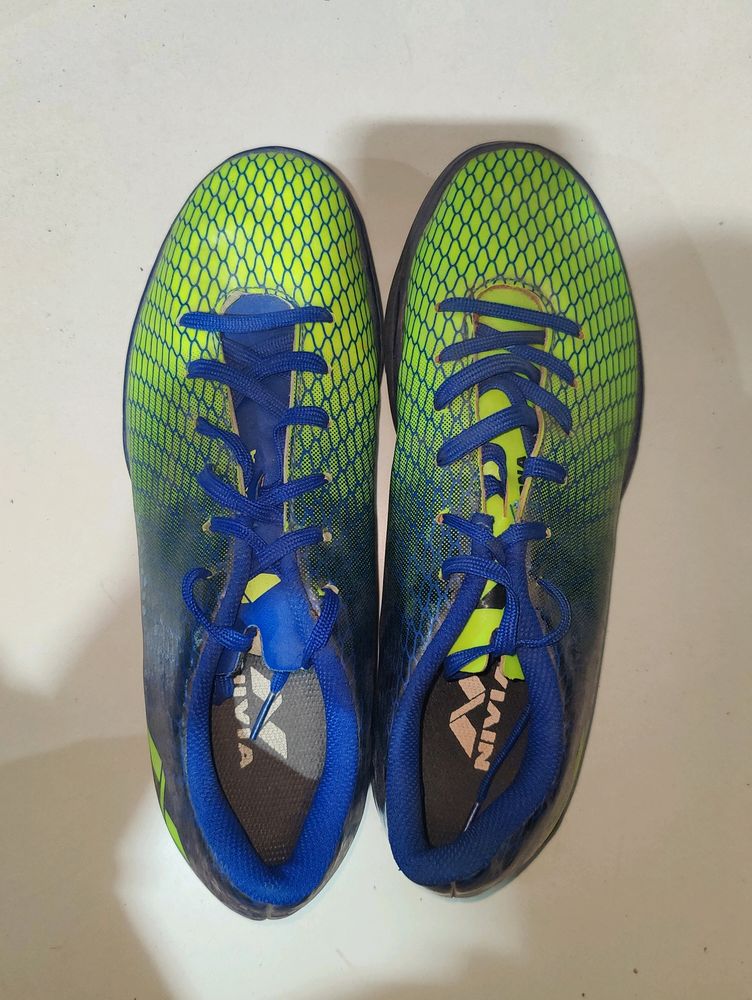 Nivia Mens Football Shoes. Unused. Good Condition.