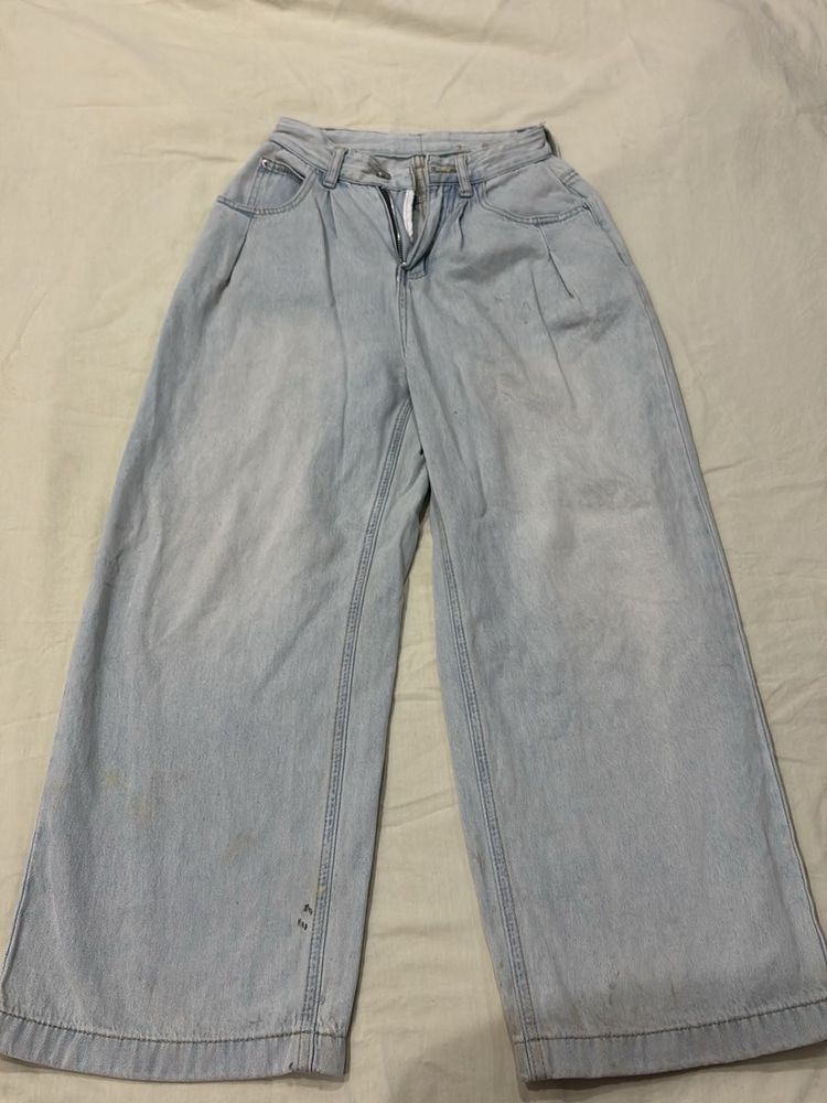 Light Wash Wide Leg Jeans