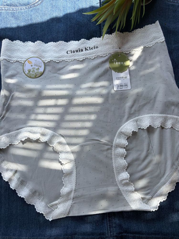 Claudia Kleio Briefs 1 piece