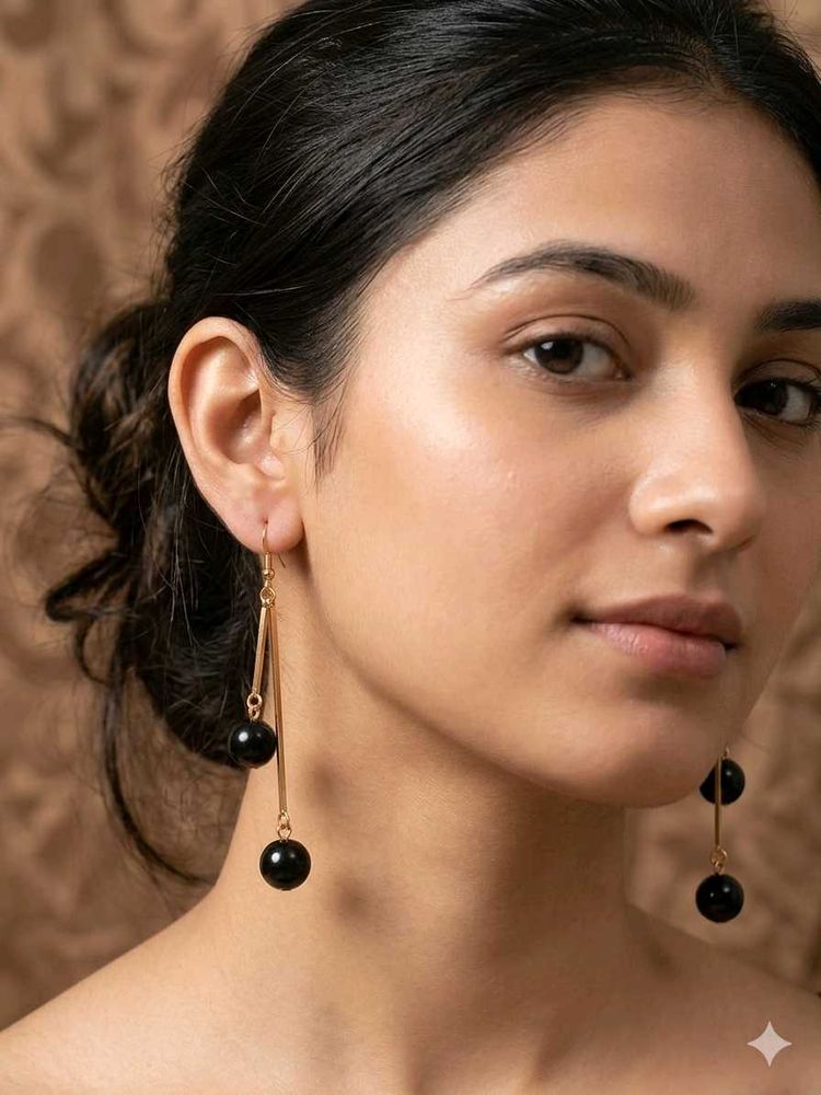 Elegant Black Drop Earrings