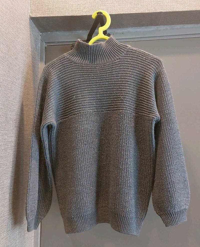 Chic Grey Sweater
