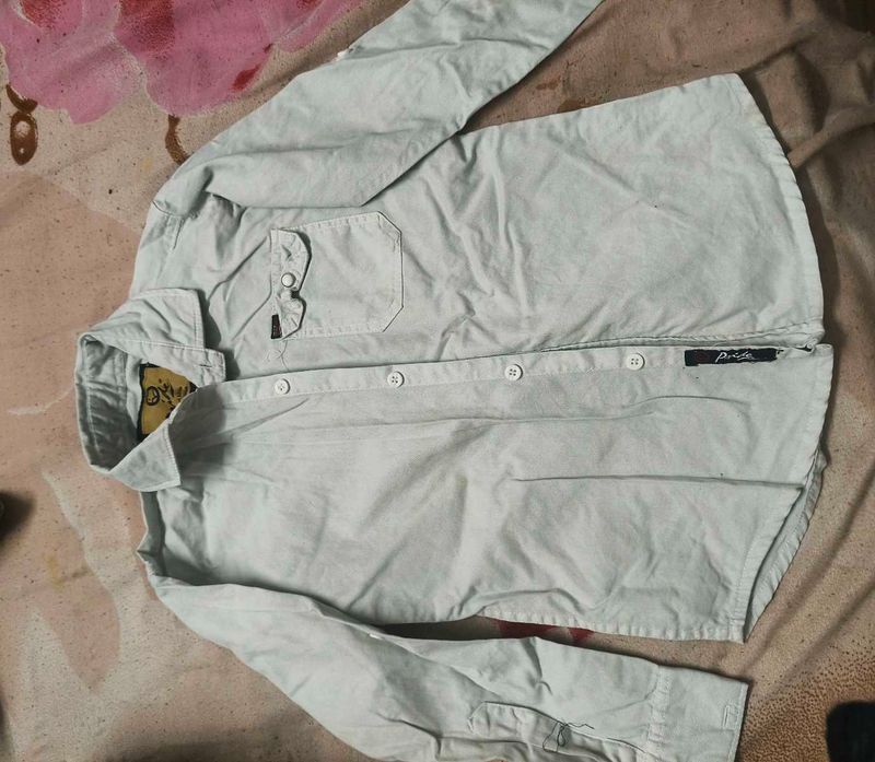 Men's Light Blue Button-Down Shirt