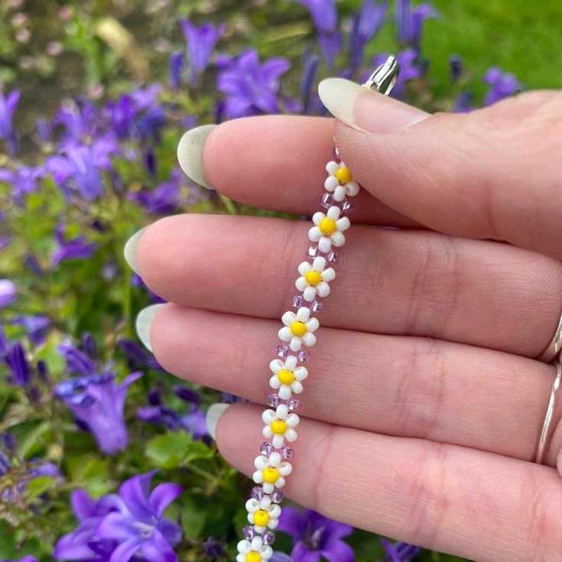 Daisy Flower Beaded Bracelet💮