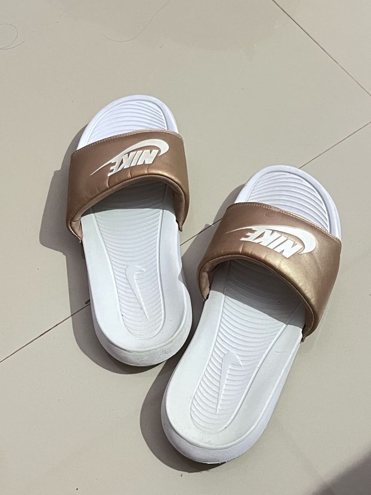 original Nike unisex filpflop