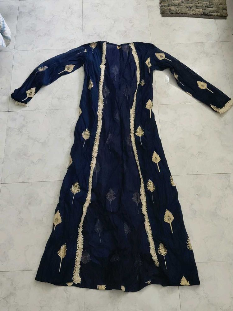 Ethnic gown set