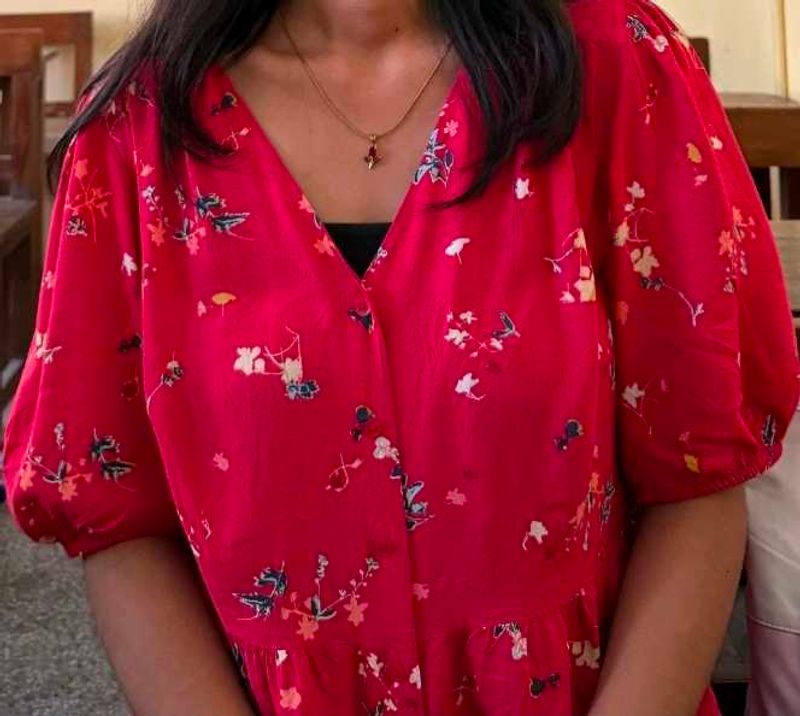 Red Floral Print Puff Sleeve Top