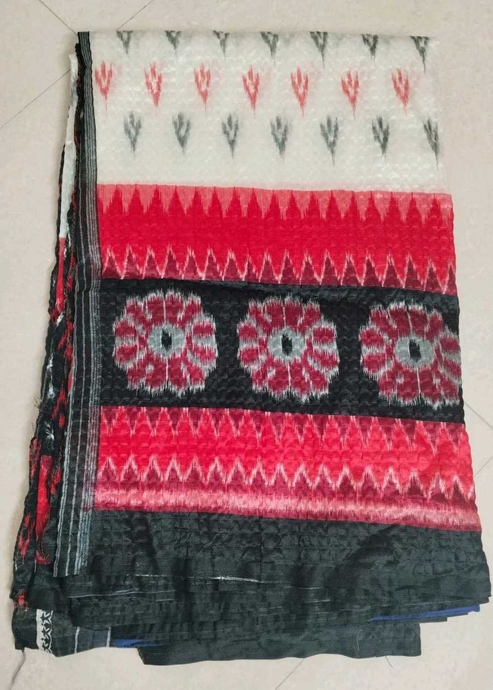 New Beautiful Saree in ikat pattern