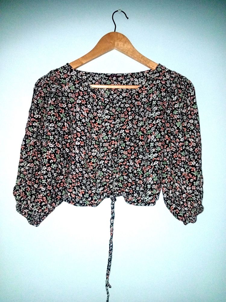 Cute Floral Printed Crop Top (Women's)