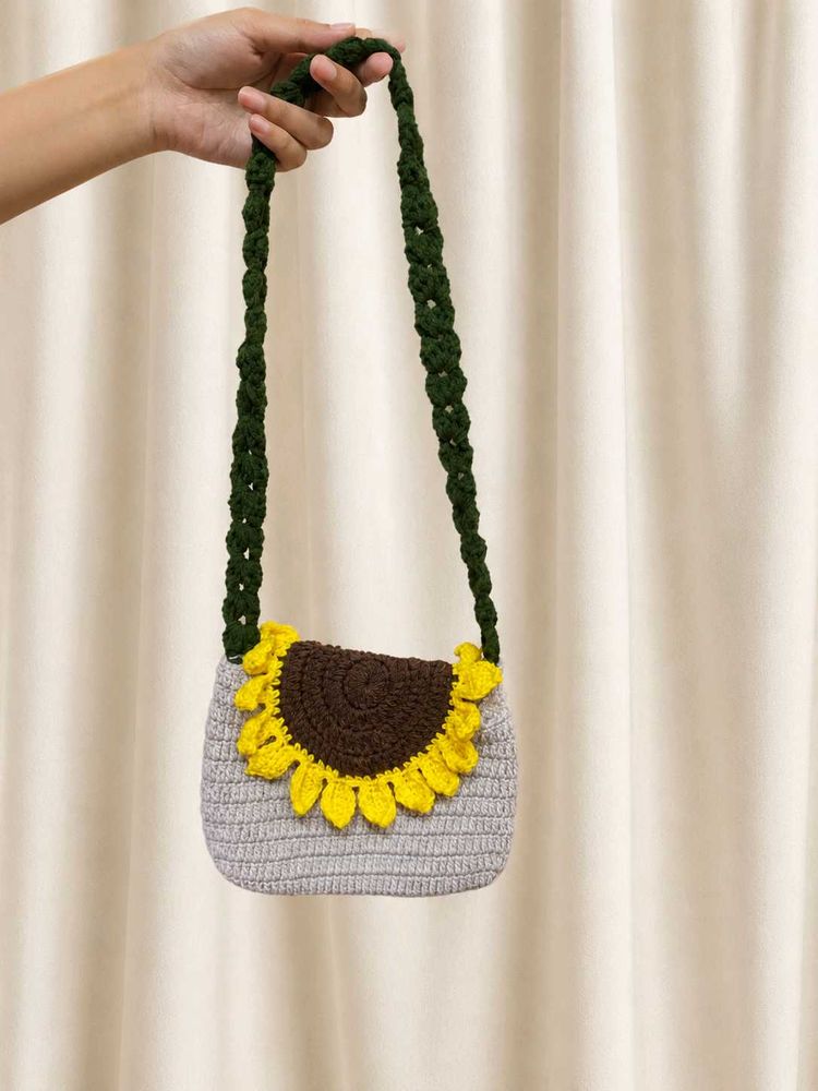 Handmade Crochet Sunflower Crossbody Bag