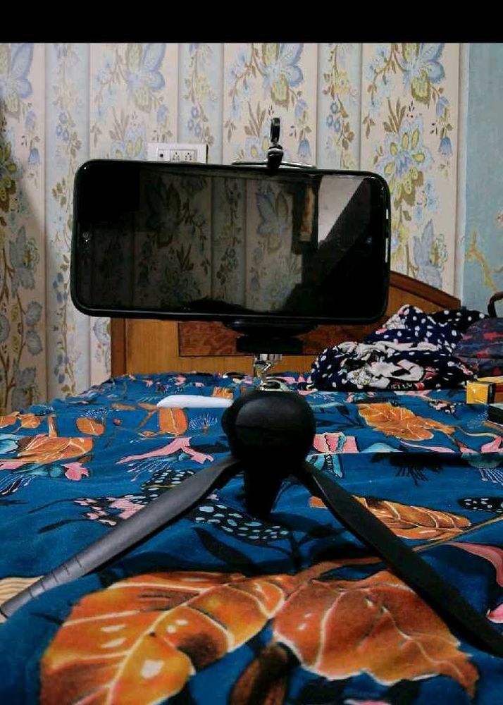Portable Phone Tripod Stand
