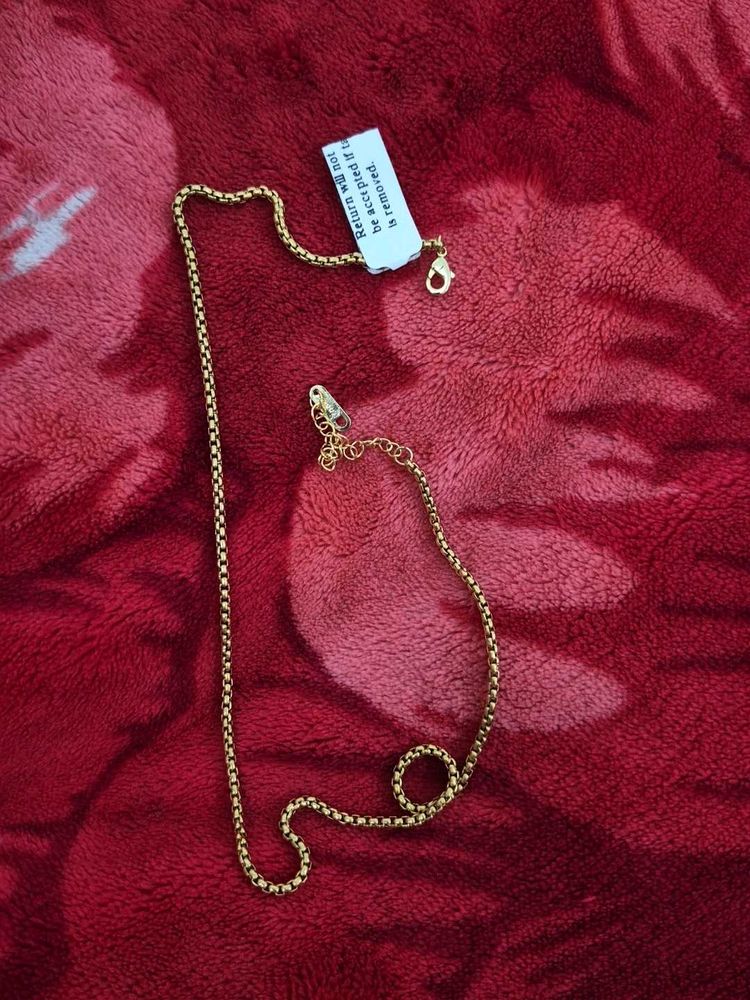 Gold broad Chain Necklace
