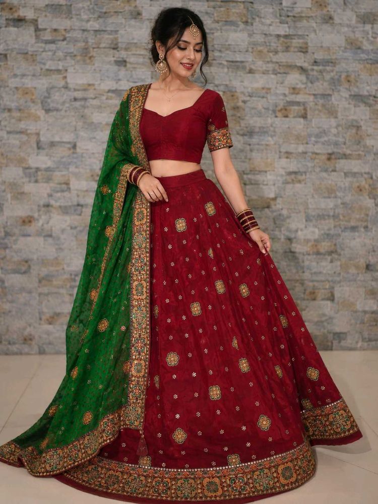 Elegant Red &amp; Green Lehenga Choli Set