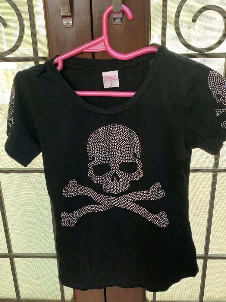 Sparkling Skull &amp; Bones T-Shirt