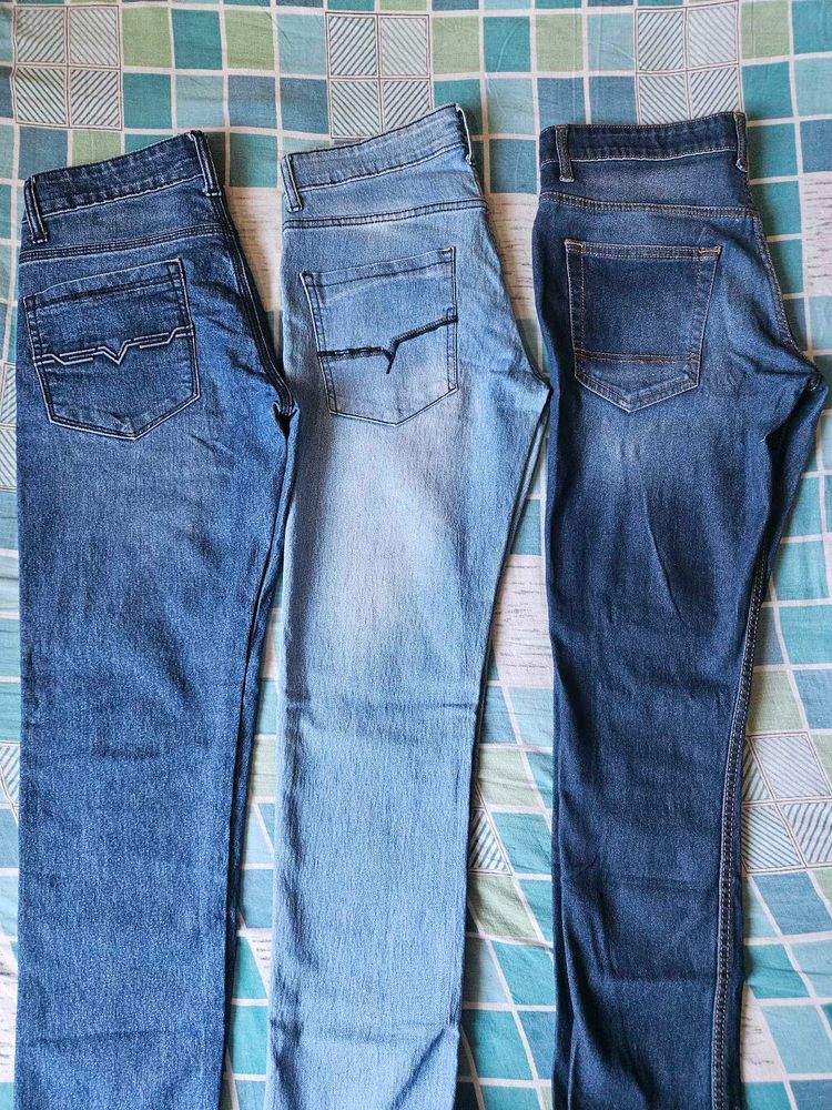 3 Blue denim jeans set