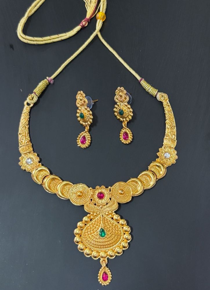 (New unused item) Necklace set