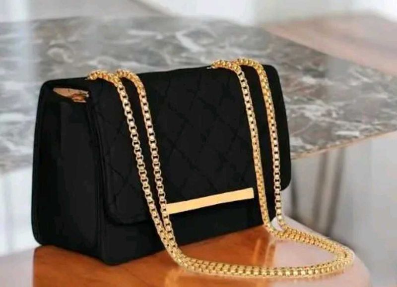 Chic Quilted Black Clutch with Gold Chain