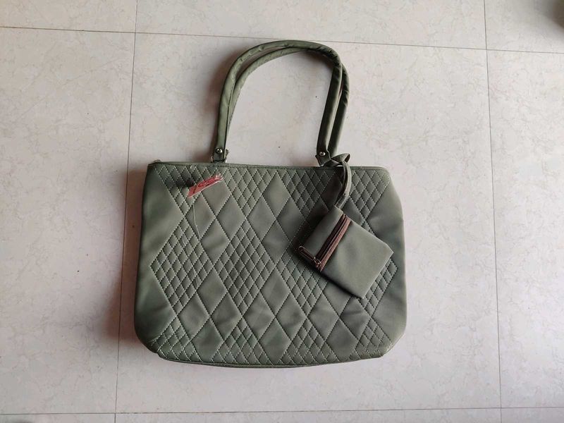 Quilted Tote Bag with Pouch