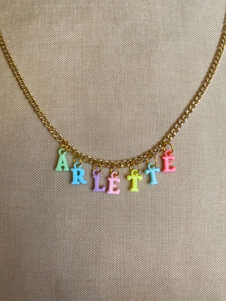 Arlette Name Necklace