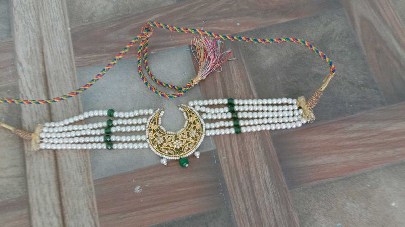 Elegant Pearl Choker Necklace Set